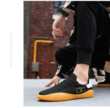 Load image into Gallery viewer, Men's Black Sneakers Mesh Breathable Shoes Male Fashion Black Athletic Footwear Flat Casual Walking Shoes Breathable Casual Shoes Couple Fashion Lace Up Mens Sneakers