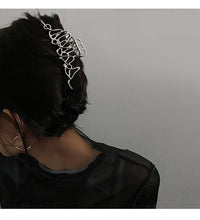 Load image into Gallery viewer, Woman Novelty Minimalist Dainty Design Irregular Hairpins Punk Style Metal Silver Hair Claws Barrettes Women Hair Accessories Hair Clips Hairgrip