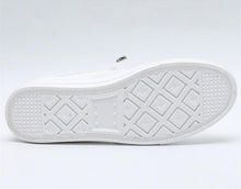 Load image into Gallery viewer, Women's White Casual Sneakers Spring Summer Breathable Flats Solid Color Mesh Shoes Fashion White Flat Sneakers Women Workout Tennis Walking Gym Fashion Sneakers