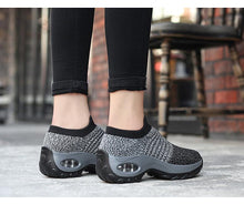 Load image into Gallery viewer, Women's Casual Chunky Sneakers Platform Walking Shoes Fashion Knited Casual Walking Shoes Sock Sneakers Slip On Mesh Air Cushion Comfortable Easy Shoes