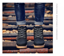 Load image into Gallery viewer, Winter Luxury Shoes Mens Flat Heel Boots Fashion Warm Ankle Boots Outdoor Warm Non Slip Fur Lined Ankle Boots Leather Winter Walking Shoes For Mens