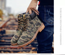 Load image into Gallery viewer, Winter Luxury Shoes Mens Flat Heel Boots Fashion Warm Ankle Boots Outdoor Warm Non Slip Fur Lined Ankle Boots Leather Winter Walking Shoes For Mens