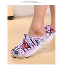 Load image into Gallery viewer, Womens Slip-On Quick Dry Water Clogs Shoes Beach Sandals Lightweight Breathable Bathroom Garden Clogs Shoes Summer Breathable Mesh Sandals Beach Footwear Anti-Slip Slippers Quick Drying Sandals