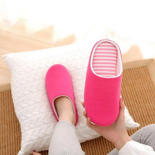 Load image into Gallery viewer, Simple Solid Soft Plush Slippers For Men And Women Winter Warm Indoor Non-slip Slippers Shoes Comfortable Memory Foam Slippers For Women's And Men's Casual House Shoes