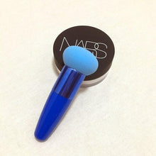 Load image into Gallery viewer, Professional Women Beauty Sponge Mushroom Head Powder Puff With Handle Smooth Shaped Make Up Colorful Sylish Design