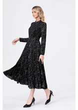 Load image into Gallery viewer, Black Floral Midi Dress