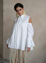 Load image into Gallery viewer, Quarta Open Shoulders White Organic Cotton Shirt