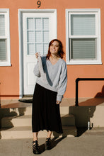 Load image into Gallery viewer, Rad FLORAL Coloring Tie *markers sold separately