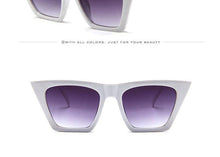 Load image into Gallery viewer, Retro Aviator Oversized Square Classic Alloy Frame glasses Sunglasses For Women/Men Luxury Glasses For Women Eyewear Women