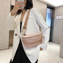 Load image into Gallery viewer, Retro Waist Bag PU Leather Fanny Pack Purse Leather with Gold Chain Strap Stylish Waist Pack Women Belt Bag Multifunctional Chest Bag