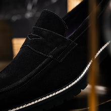 Load image into Gallery viewer, 16-657-BLK ROMA Italian Suede Penny Loafers Black