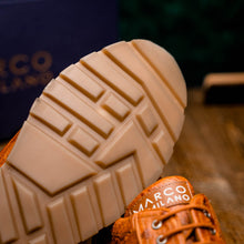 Load image into Gallery viewer, Scanno Antique Cognac