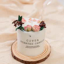 Load image into Gallery viewer, Scented Candle Gift Box With Tray Cover Soy Wax Candle New Year Gift Creative Glass Romantic Scented Candle Balancing Healing Candle Natural Soy Wax White Natural Scented Purifying Candle for Aromatherapy