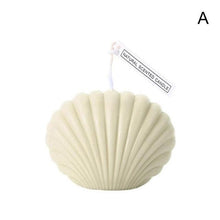 Load image into Gallery viewer, Shell candle Soy Wax Scented Candle Seashell Scented Candles Aesthetic Trendy Candles Hand Poured Soy Wax Candle Handmade Shell Shape Candle Seashell Candle For Room Decor