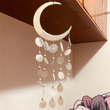 Load image into Gallery viewer, Shell Wind Chime Room Decoration Hanging Wind chime Outdoor Decoration, Bamboo Wind Chimes Unique Outdoor Handmade Chimes as Memorial Gift for Mom Family Wall Pendant Home Office