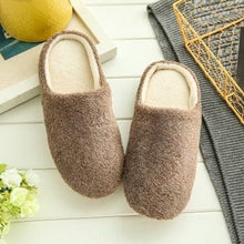 Load image into Gallery viewer, Simple Solid Soft Plush Slippers For Men And Women Winter Warm Indoor Non-slip Slippers Shoes Comfortable Memory Foam Slippers For Women's And Men's Casual House Shoes