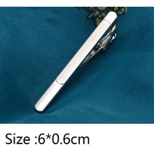 Load image into Gallery viewer, Simple Tie Clip Men Metal Copper Necktie Bar Clip Gold Silver Black 3 Bright Colors Best Gifts For Your Father Lover And Friends Simple Classic Bar Clasp Practical Necktie Accessories Fashion Men Tie Clips Luxury Clothing Jewelry