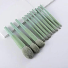 Load image into Gallery viewer, Sizzling 11/8pcs Natural Hair Green Makeup Brushes Foundation Powder Eyeshadow Eyebrow Brush Set Profesional Cosmetic Tool