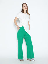 Load image into Gallery viewer, Sleeveless Flower Applique Sharp Asymmetrical Top