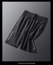 Load image into Gallery viewer, SONECHOKI Running Shorts Men Striped Printing Loose Basketball Sport Gym Breathable Shorts Fitness Training Workout Bottom Male