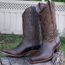 Load image into Gallery viewer, Cheyenne Cowgirl Boots | Women's Snipped Toe Leather Boots (M50041)