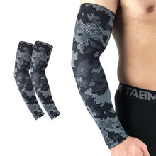 Load image into Gallery viewer, Sports Compression Arm Sleeve Basketball Cycling Arm Warmer Long Sun Sleeves For Men & Women Perfect For Cycling Driving Running Basketball Football & Outdoor Activities Summer Running UV Protection Volleyball Arm Covers