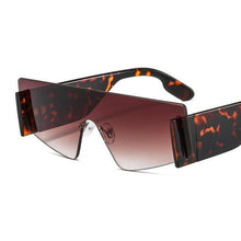 Load image into Gallery viewer, Stylish Big Rimless Classic Sunglasses In Square Shape For Women & Men New Oversize & Retro Style Sunglasses Rectangle Shape Eyewear Shades Oversized Fashion Sunglasses For Women