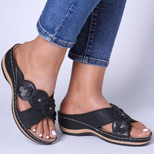 Load image into Gallery viewer, Summer Flat Sandal For Women Multicolor Handmade Retro Flowers Flip-Flops Women Slippers Cute Flat Summer Flats Sandals Women Strappy Flat Open Toe Sandals