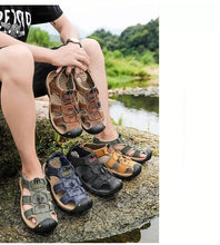Load image into Gallery viewer, Summer Men's Breathable Sandals Beach Casual Shoes Thick Sole Closed Toe Aqua Shoes Hiking Fishing Summer Closed Toe Walking Sandal For Athletic Outdoor Lightweight Beach Breathable Waterproof Sandals