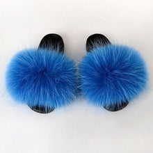 Load image into Gallery viewer, Summer Women Raccoon Fur Slippers Plush Slides Furry Sandals Fluffy House Shoes Girl's Cute Flip Flops Sandal With Soft Furry Faux Fox Fur House Outdoor Multicolor Slippers