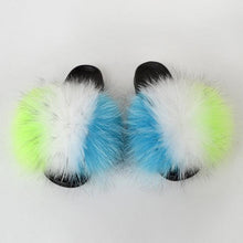 Load image into Gallery viewer, Summer Women Raccoon Fur Slippers Plush Slides Furry Sandals Fluffy House Shoes Girl's Cute Flip Flops Sandal With Soft Furry Faux Fox Fur House Outdoor Multicolor Slippers
