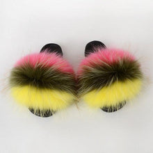 Load image into Gallery viewer, Summer Women Raccoon Fur Slippers Plush Slides Furry Sandals Fluffy House Shoes Girl's Cute Flip Flops Sandal With Soft Furry Faux Fox Fur House Outdoor Multicolor Slippers