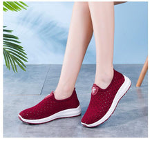 Load image into Gallery viewer, Summer Womens Shoes Breathable Mesh Sneakers Slip On Flats Espadrilles Fashion Trainers Women Comfortable Pink Couple Shoes Outdoor Walking Footwear Shoes