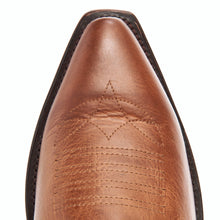 Load image into Gallery viewer, The Comal