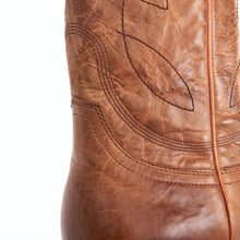 Load image into Gallery viewer, The Comal