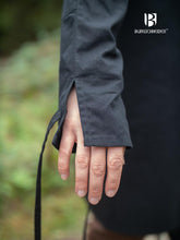 Load image into Gallery viewer, Tunic Thereon Black
