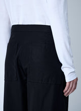 Load image into Gallery viewer, Toteme Women Twisted Seam Pants