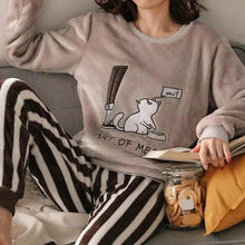 Load image into Gallery viewer, Trendy Pajama Women Thick Flannel Warm Female Winter Pajama Set Long Sleeve Full Trousers Two Piece Pajamas Cartoon Pajamas Women Pajamas Set Sleepwear Autumn Plus Size Top Long Pant Sleepwear Girls Pajamas