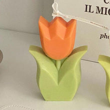 Load image into Gallery viewer, Tulip Candle Aroma Decoration Wedding Souvenir Birthday Gift Decoration Candles Handmade Delicate Tulip Flower Shape Candle Perfect for Birthday Party Wedding Spa Home Decor