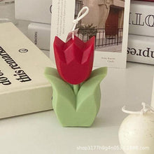 Load image into Gallery viewer, Tulip Candle Aroma Decoration Wedding Souvenir Birthday Gift Decoration Candles Handmade Delicate Tulip Flower Shape Candle Perfect for Birthday Party Wedding Spa Home Decor