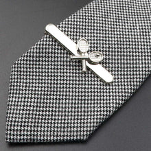 Load image into Gallery viewer, Unique Stainless Tie Clips Guitar Lizard Shaped Tie Clips Tie Clip Classic Tie Bar Clip Regular Trendy Durable Metallic Necktie Clips Wedding Business Ties Necktie Clips Pin For Mens Ideal Gift