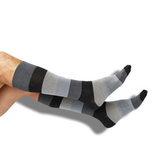 Load image into Gallery viewer, Vega Dress Socks