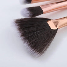 Load image into Gallery viewer, Vintage Style 5/10/15Pcs Makeup Brushes Set Powder Eye Shadow Foundation Blush Blending Make Up Brush Beauty Cosmetic Kit Tools