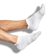 Load image into Gallery viewer, White Ankle Socks