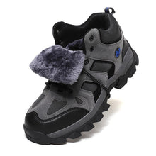 Load image into Gallery viewer, Winter Ankle Boots Mens Snow Warm Fur Leather Hiking Boots Outdoor Hunting Men's Work Warm Hiking Boots High Top Winter Outdoor Walking Lace Up Anti-Slip Breathable Ankle Booties For Mens