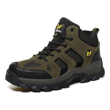 Load image into Gallery viewer, Winter Ankle Boots Mens Snow Warm Fur Leather Hiking Boots Outdoor Hunting Men's Work Warm Hiking Boots High Top Winter Outdoor Walking Lace Up Anti-Slip Breathable Ankle Booties For Mens