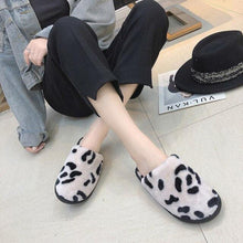 Load image into Gallery viewer, Winter Cotton Slippers Women Leopard Shoes Fashion Fur Slides For Home Comfort Warm Womens Slippers Non-slip Fuzzy House Memory Foam Slippers Furry Fur Lined Bedroom Slippers