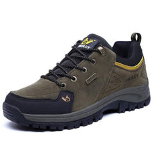 Load image into Gallery viewer, Winter Couple Warm Hiking Shoes Outdoor Sports Thick-Soled Wear-Resistant Non-Slip Low Cut Hiking Shoes Wide Breathable Slip Resistant Hiking Mountain Biking Outdoor Shoes
