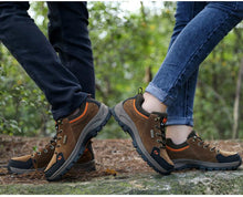 Load image into Gallery viewer, Winter Couple Warm Hiking Shoes Outdoor Sports Thick-Soled Wear-Resistant Non-Slip Low Cut Hiking Shoes Wide Breathable Slip Resistant Hiking Mountain Biking Outdoor Shoes