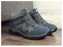 Load image into Gallery viewer, Winter Elegant Unisex Boots With Fur Warm Leather Snow Boots Winter Work Casual Shoes High Top Rubber Ankle Boots Leather Platform Fashion Luxury Boots Non-Slip Hiking Boots